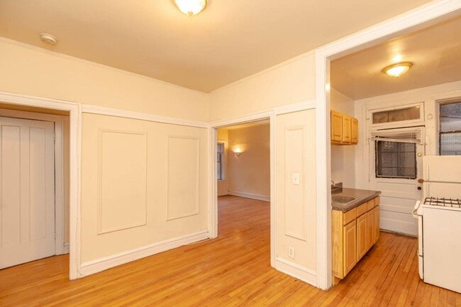 Photo - 1333 W Touhy Ave Unit 2W