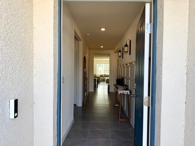 Photo - 13 Melogold Dr