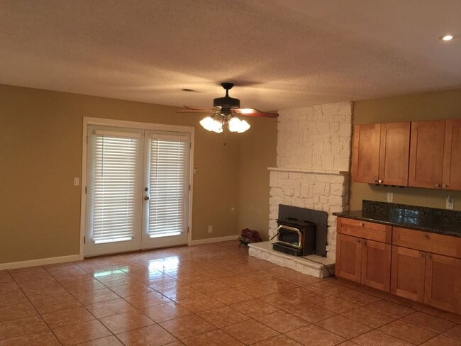 Photo - Rocklin ~ Home For Rent!