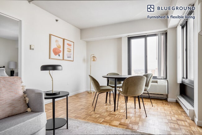 Photo - 929 Massachusetts Ave Unit FL11-ID518