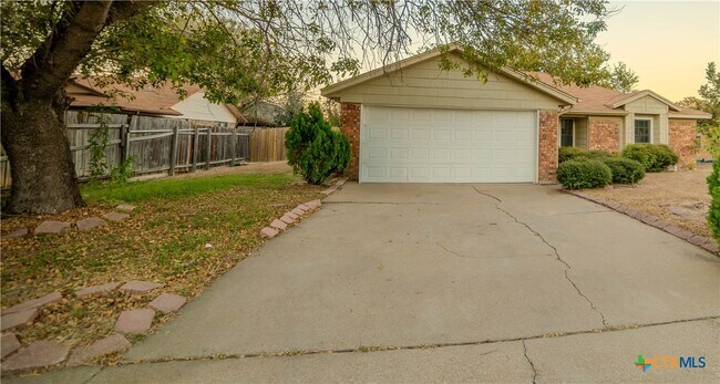 Photo - 1801 Sagebrush Dr