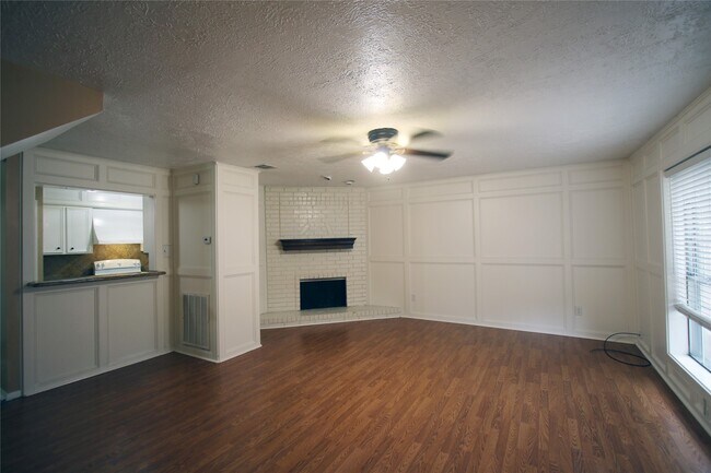 Photo - 4105 Vista Rd Unit 1