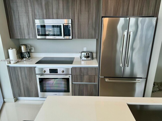 Photo - 488 NE 18th St Unit 1901