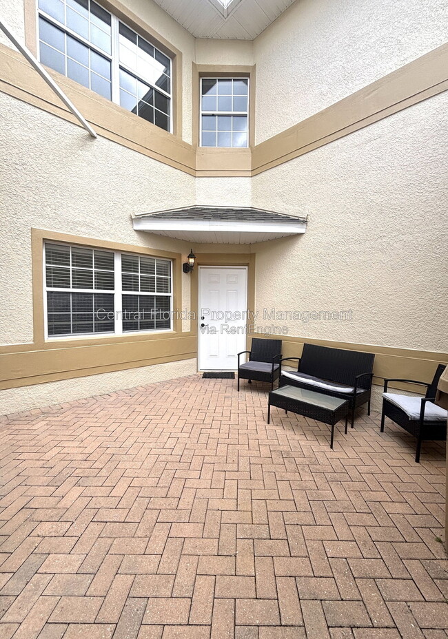 Photo - 13220 Fountainbleau Dr