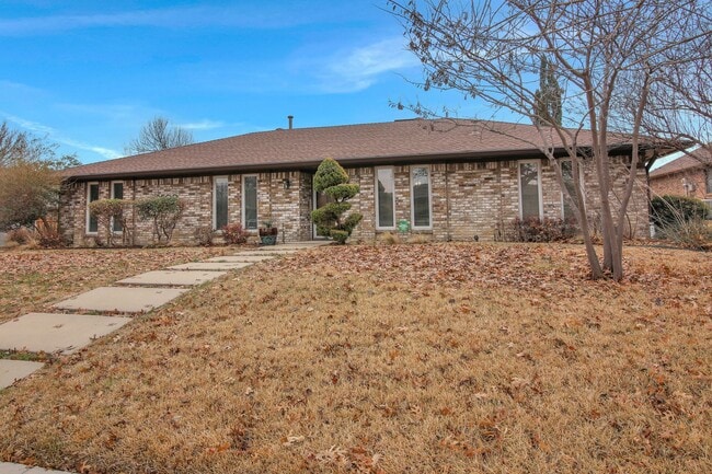 Photo - Updated West Plano Beauty!