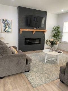 Photo - 987 Fair St SW