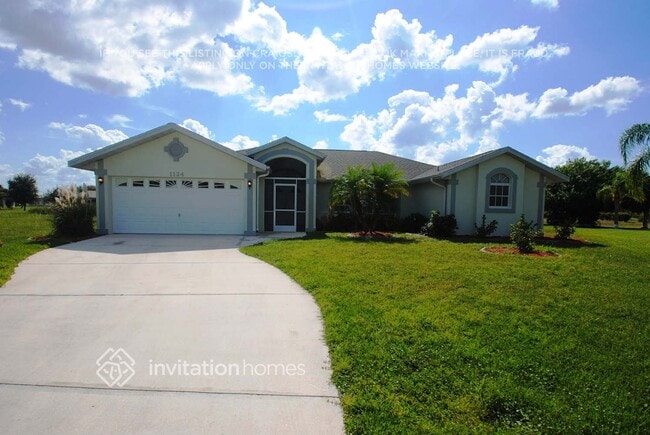 Building Photo - 1124 Fergus Ln