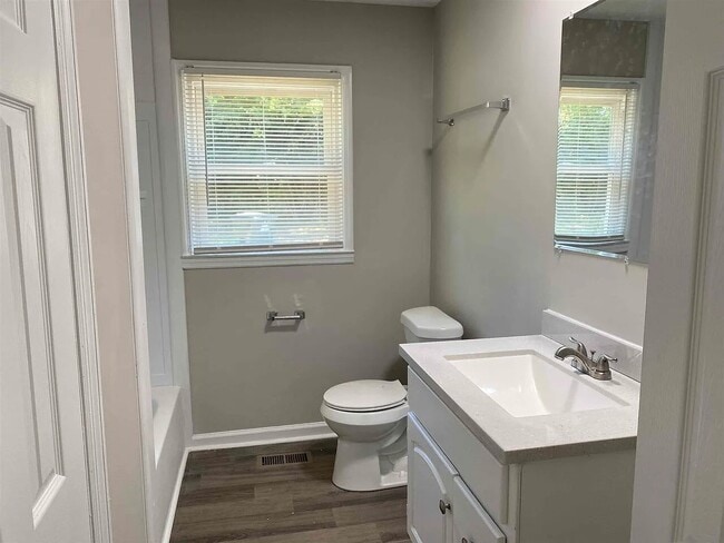 137 Napier Ave