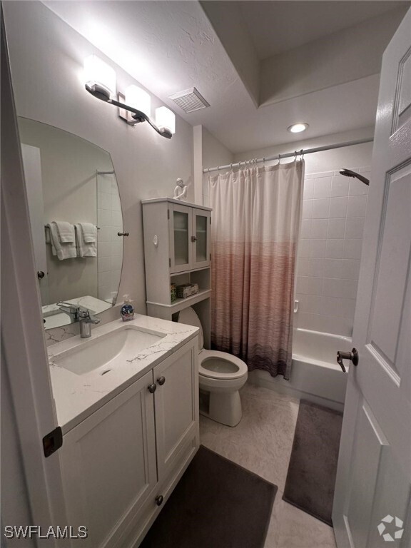 Building Photo - 9110 Bayberry Bend Unit 102 Rental