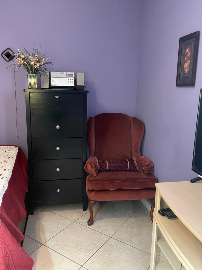 Photo - 20300 SW 116th Ave Unidad Studio