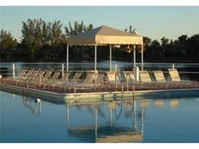 Photo - 3720 Inverrary Dr Unit 2M