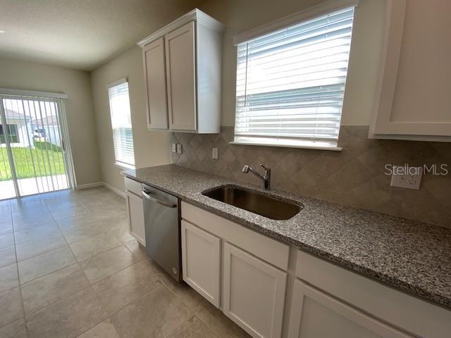 Photo - 1147 Sugarwood St