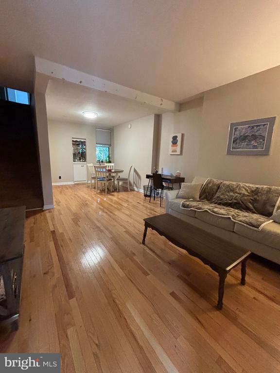 Photo - 1819 W 16th St