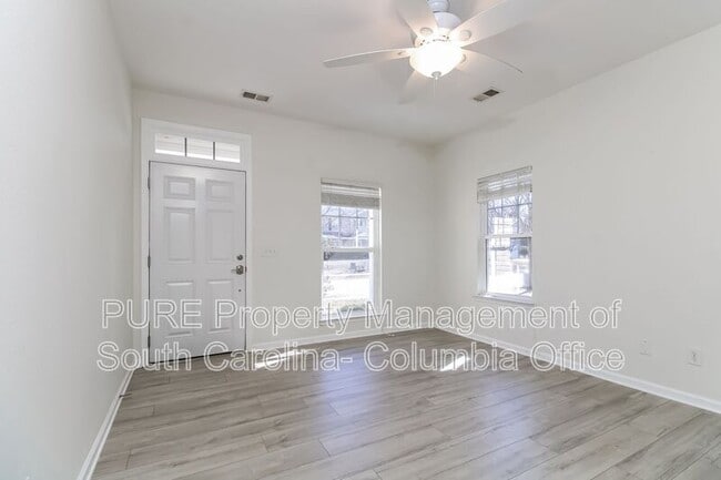 Photo - 333 Drooping Leaf Rd