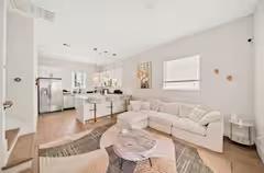 Photo - 4816 Cochran St