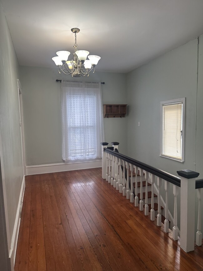 Photo - 315 E Columbia Ave