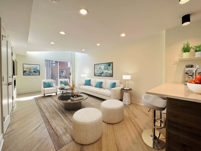 Photo - 1014 W Grace St Apartments Unit 1