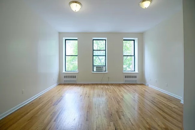 Building Photo - 20 W 126th St Unit 2