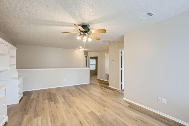 Photo - 1433 Glenwick Dr