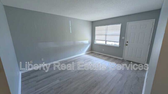 134 Pointe S Dr Unidad A