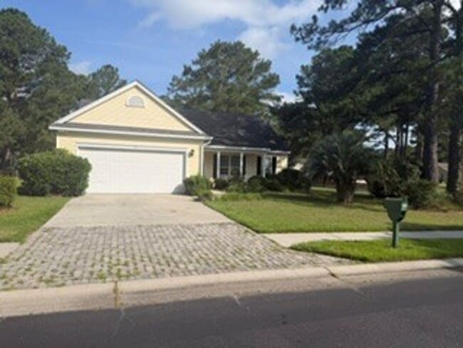 Building Photo - WELCOME TO EAGLES POINTE