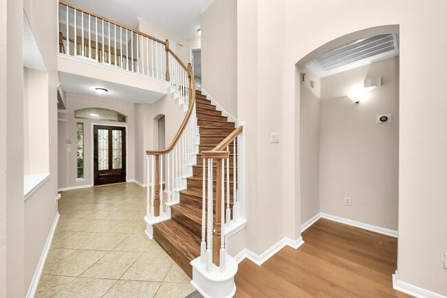 Photo - 4126 Midstream Dr