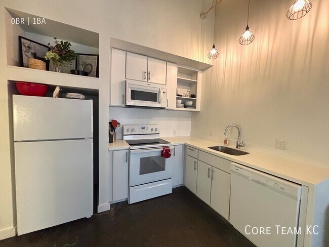 Photo - 1723 Walnut St Unit 208