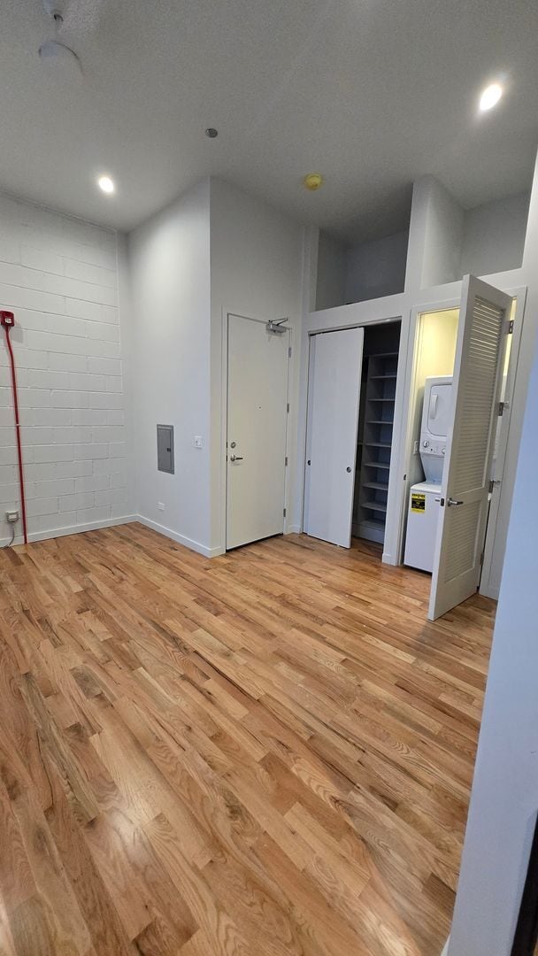 Photo - Brand New Studio in Wicker Park. 12' Ceilings. Huge Windows, Elevator Building. Roof Deck. Free I... Unit 403