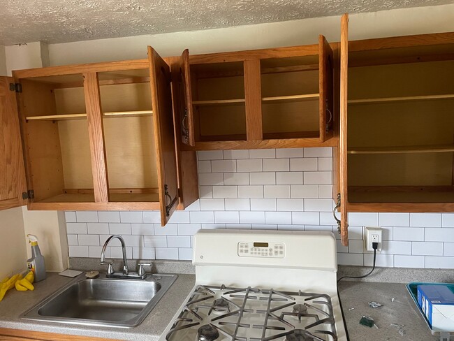 Photo - 3038 Federal St Unit 2