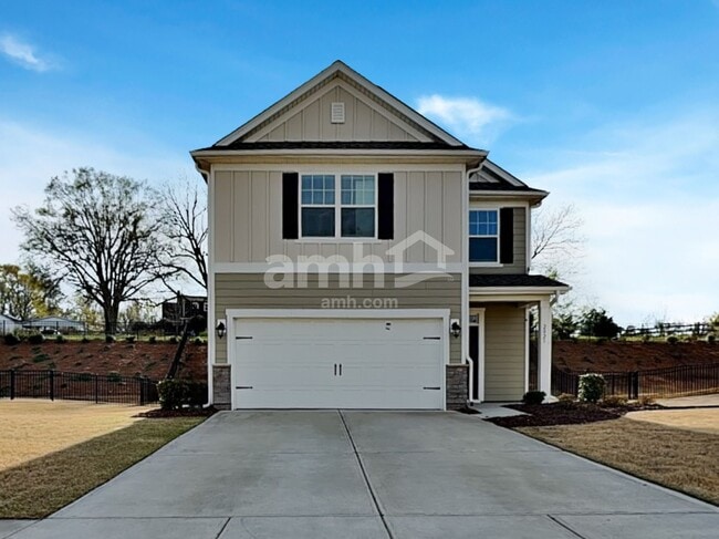 Building Photo - 2023 St Joseph Dr