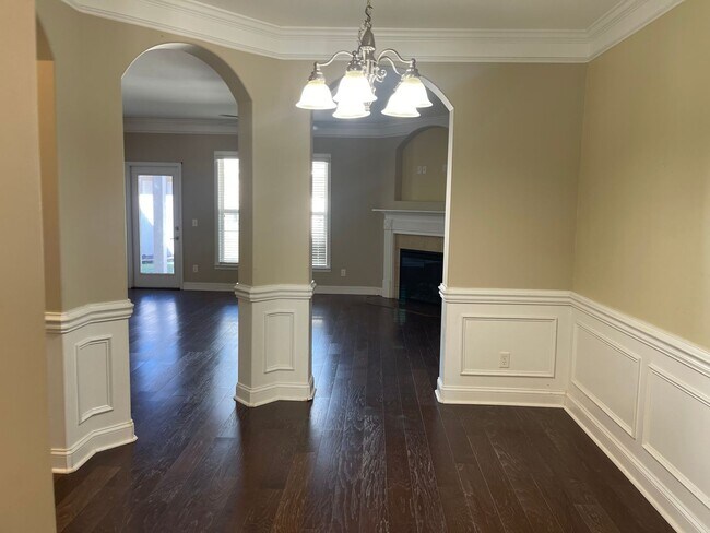 Photo - Just painted! Gated Community w/ Pool & Gym