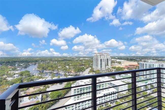 Photo - 307 SW 5th St Unit 2013