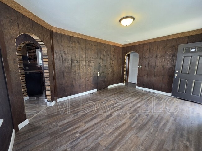 Photo - 1212 Forest Ave