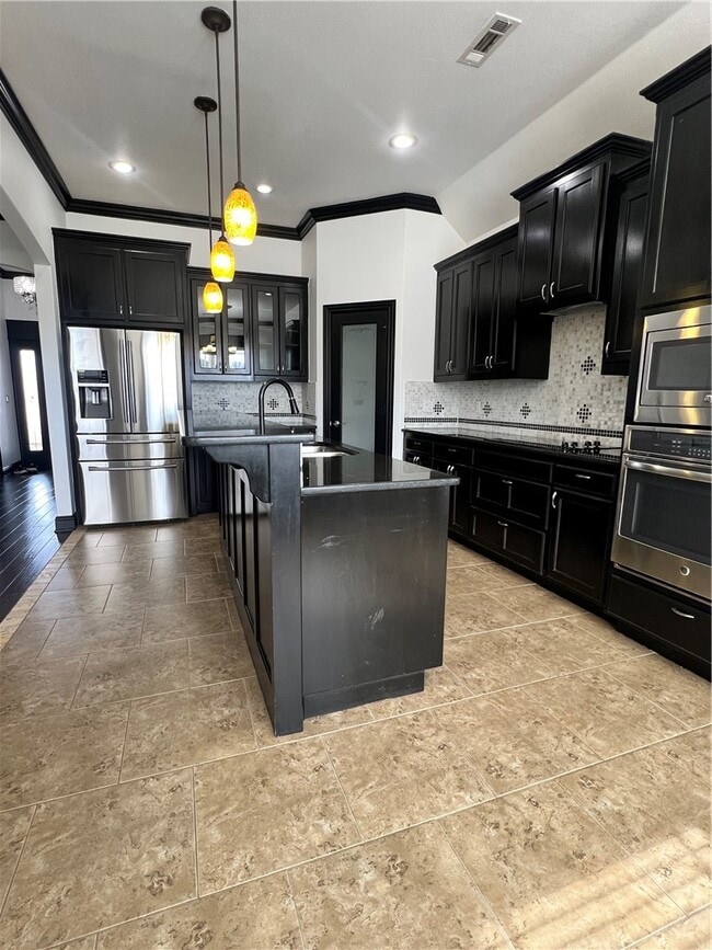 Photo - 2201 SW Montana Ave