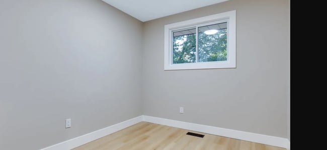 Photo - 77 Claymore Cres Unité Upperlevel