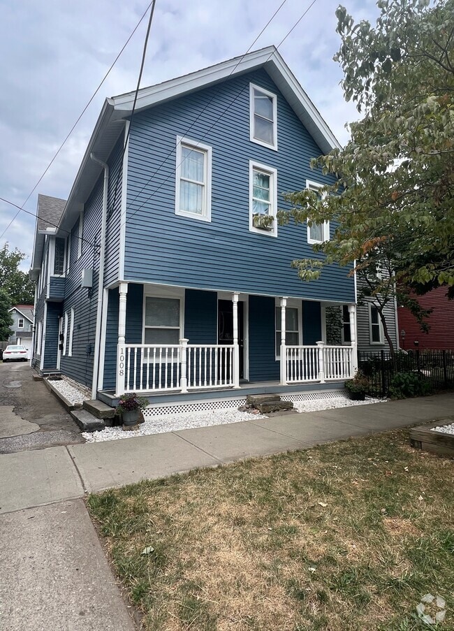 Building Photo - Kenilworth Unit 1 - DF Rental