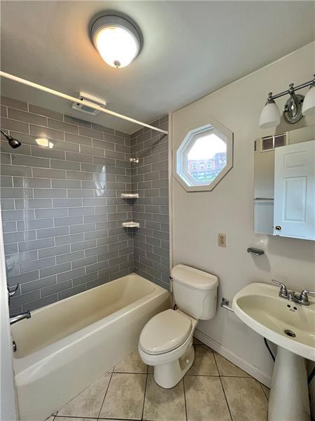 Photo - 124 Virginia Ave