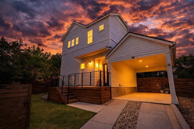Photo - 1213 Eleanor St