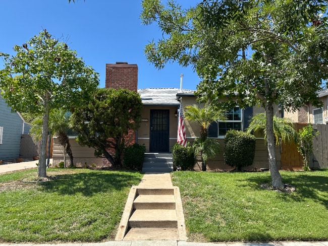 Building Photo - 4622 67th St Rental
