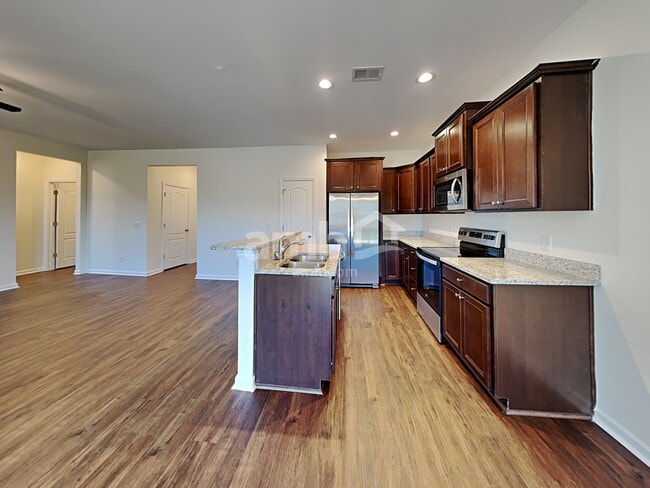 Photo - 153 Caledonia Dr