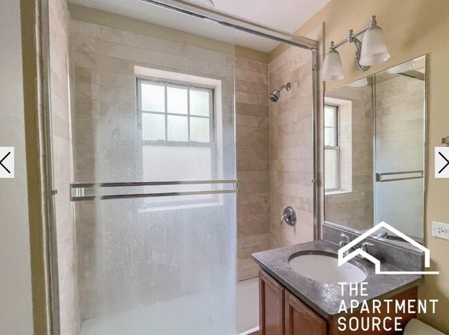 Photo - 3455 N Wolcott Ave Unit 2