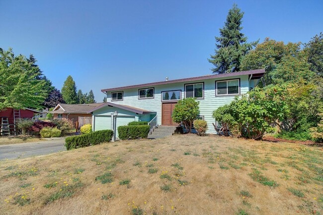 Photo - 5Bd/3Ba Edmonds House