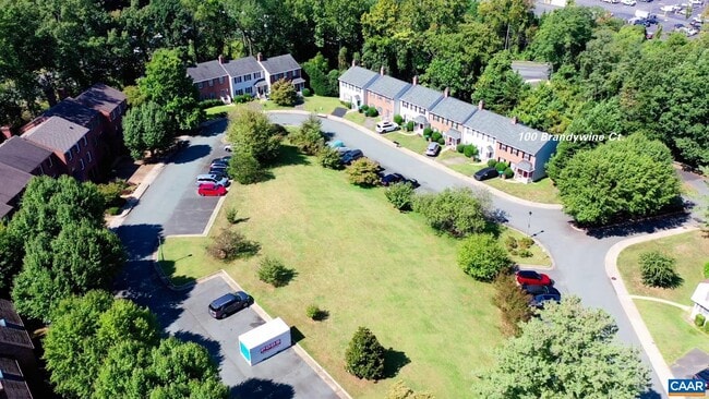 Photo - 100 Brandywine Ct