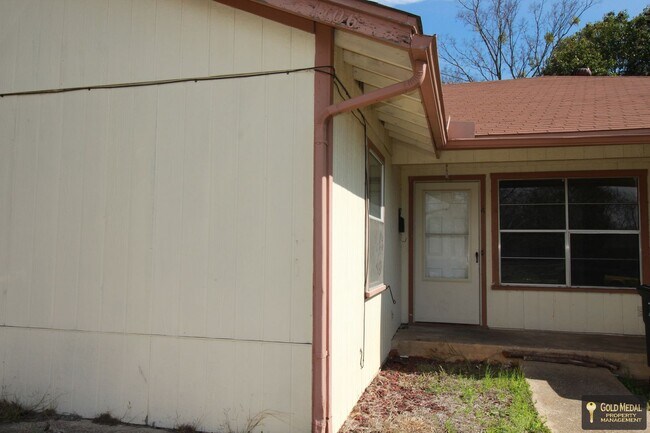 Photo - 1706 Cole St Unit A