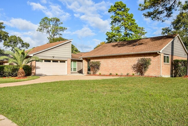 Photo - 12402 Amado Dr