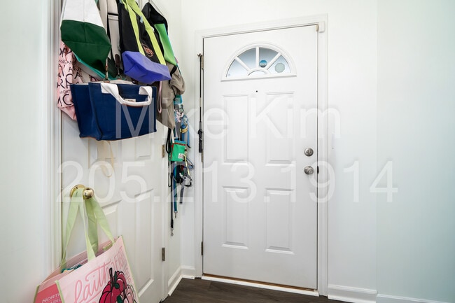 Photo - 5290 Cottage Ln