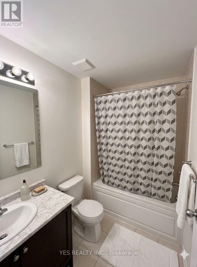 Photo - 17 Brixham Ln