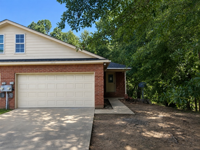 Building Photo - 3966 McDonald Rd