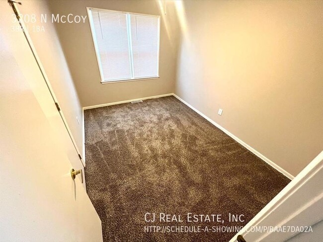 Photo - 3208 N McCoy-