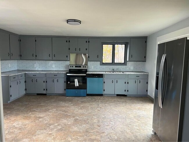 Photo - 878 1st NH Turnpike